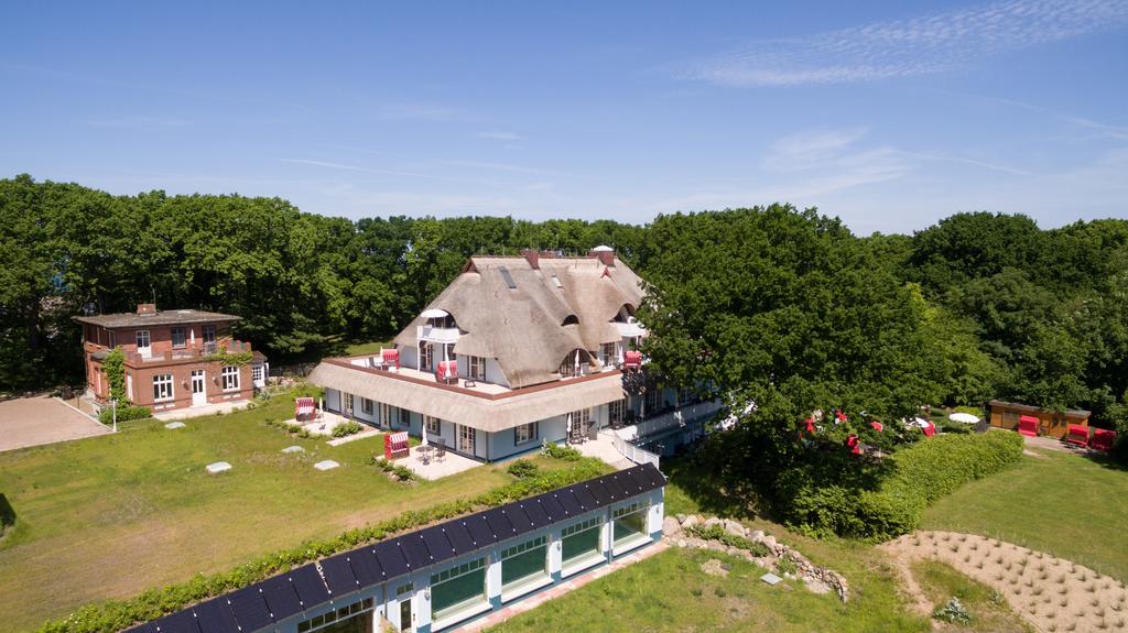 Romantik Hotel Fischerwiege Ahrenshoop Exterior photo